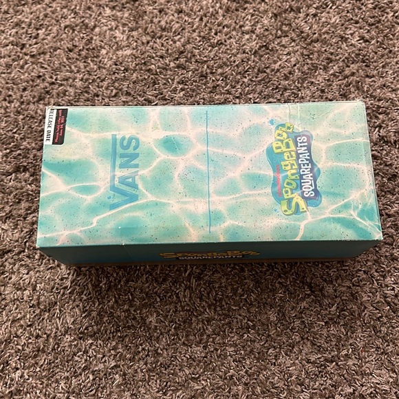 VANS limited Edition Sponge Bob slip on sneakers - Picture 6 of 7